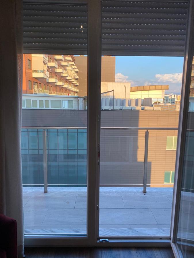 Ambassador Tirana Apartment מראה חיצוני תמונה