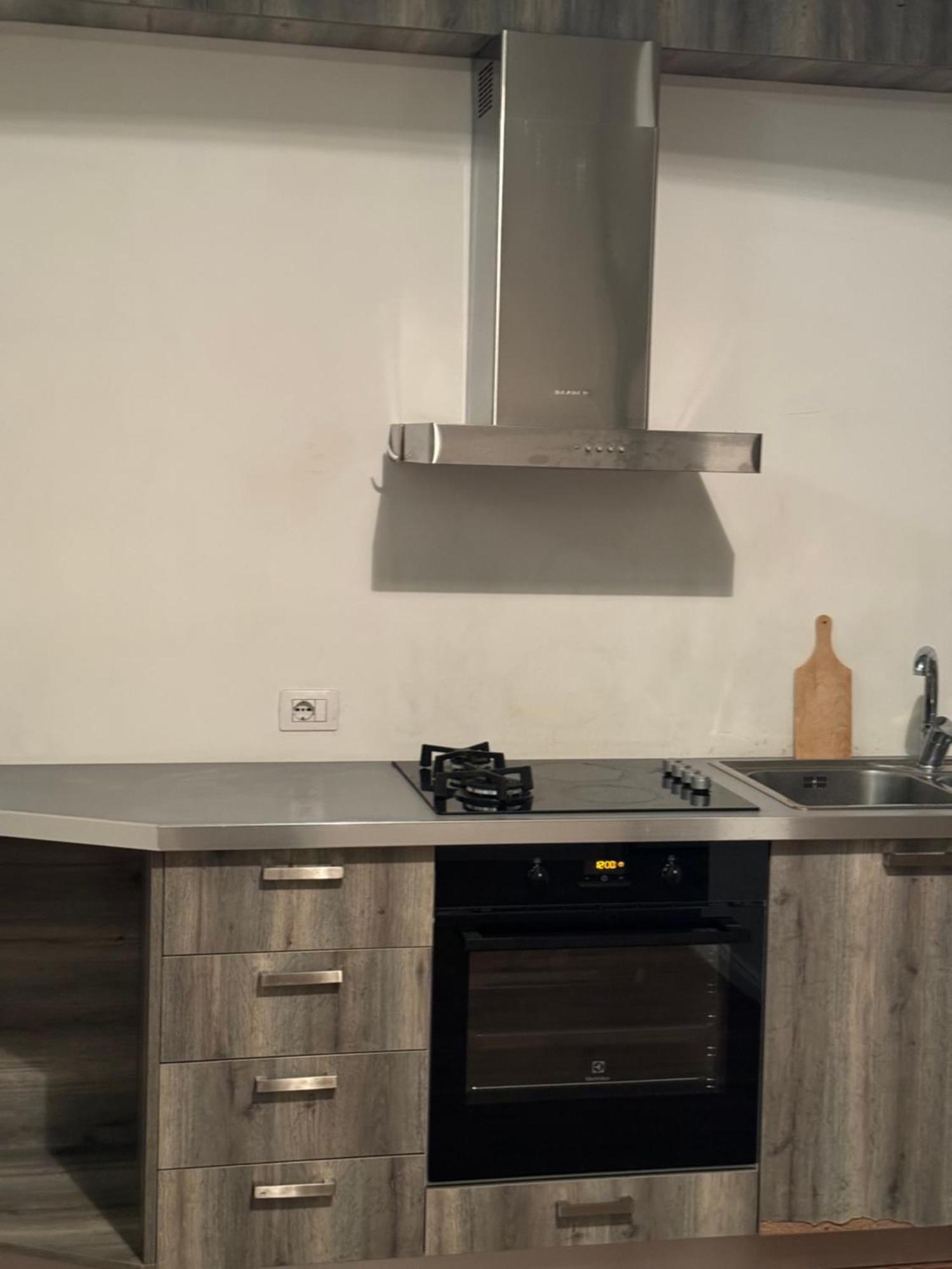 Ambassador Tirana Apartment מראה חיצוני תמונה